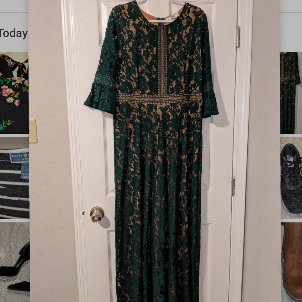 Dress with bell sleeves